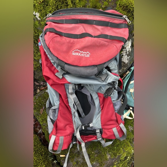 north face backpacks wikipedia The Yavapai Backpack – supplier_sanmar access storage Sojourn Wheeled Backpack Osprey color:Silver Lining/Blueberry